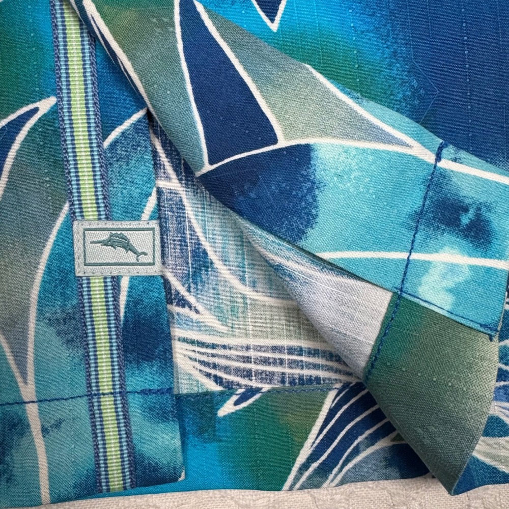 Tommy Bahama TB93 Silk Tropical Hawaiian Shirt Men Large Blue Green Floral Aloha - Picture 6 of 12